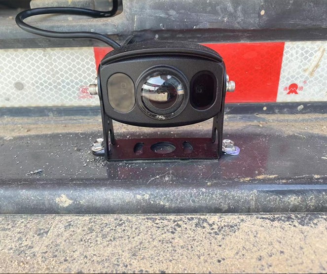 中國(guó)石化大型吊車盲區(qū)預(yù)警系統(tǒng)